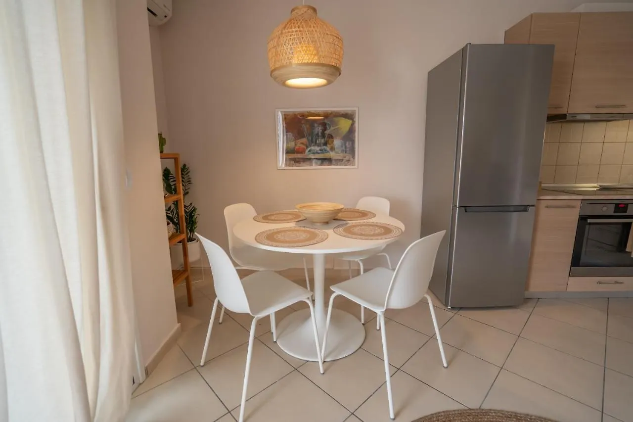 Elia Family Apartment Neos Marmaras