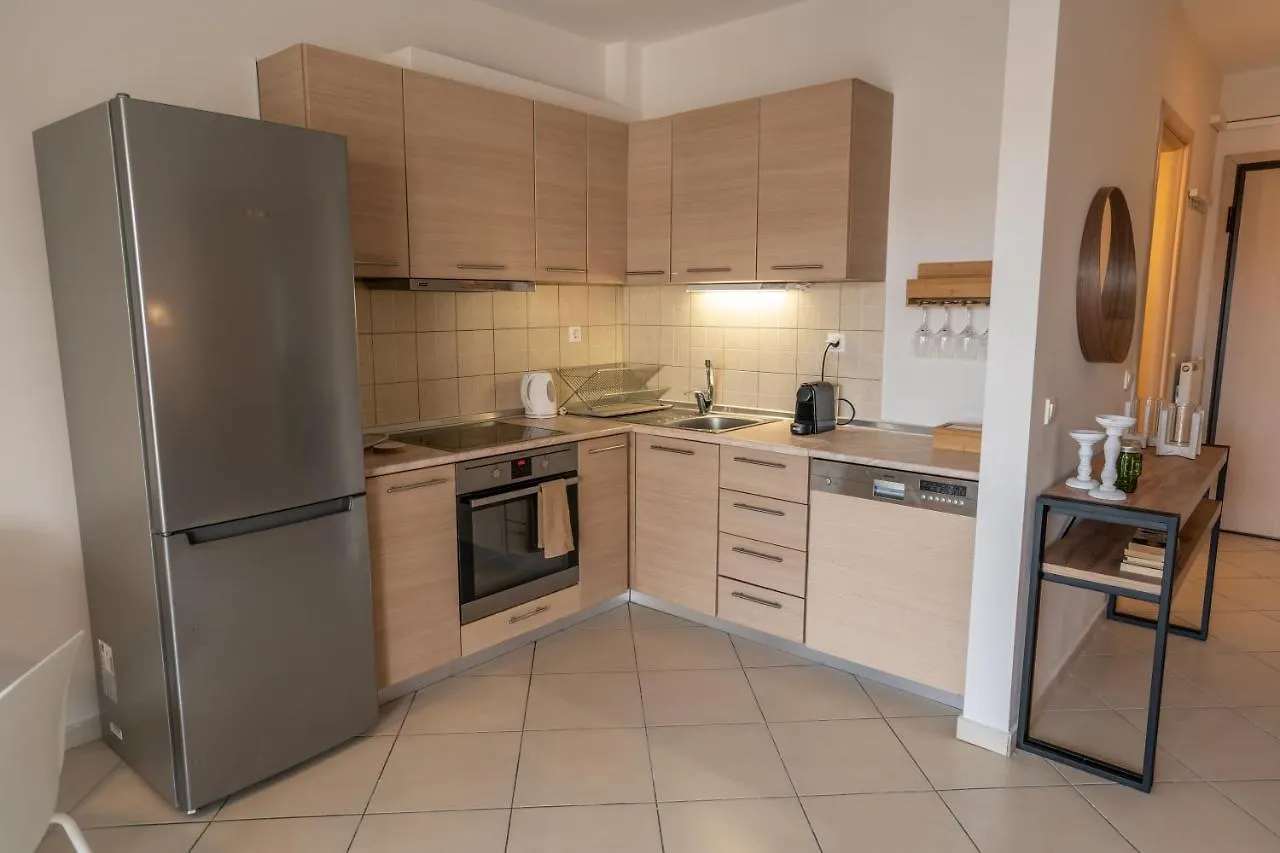 Elia Family Apartment Neos Marmaras
