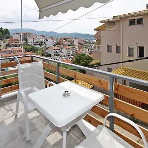 Pensionat Mouse House, Neos Marmaras